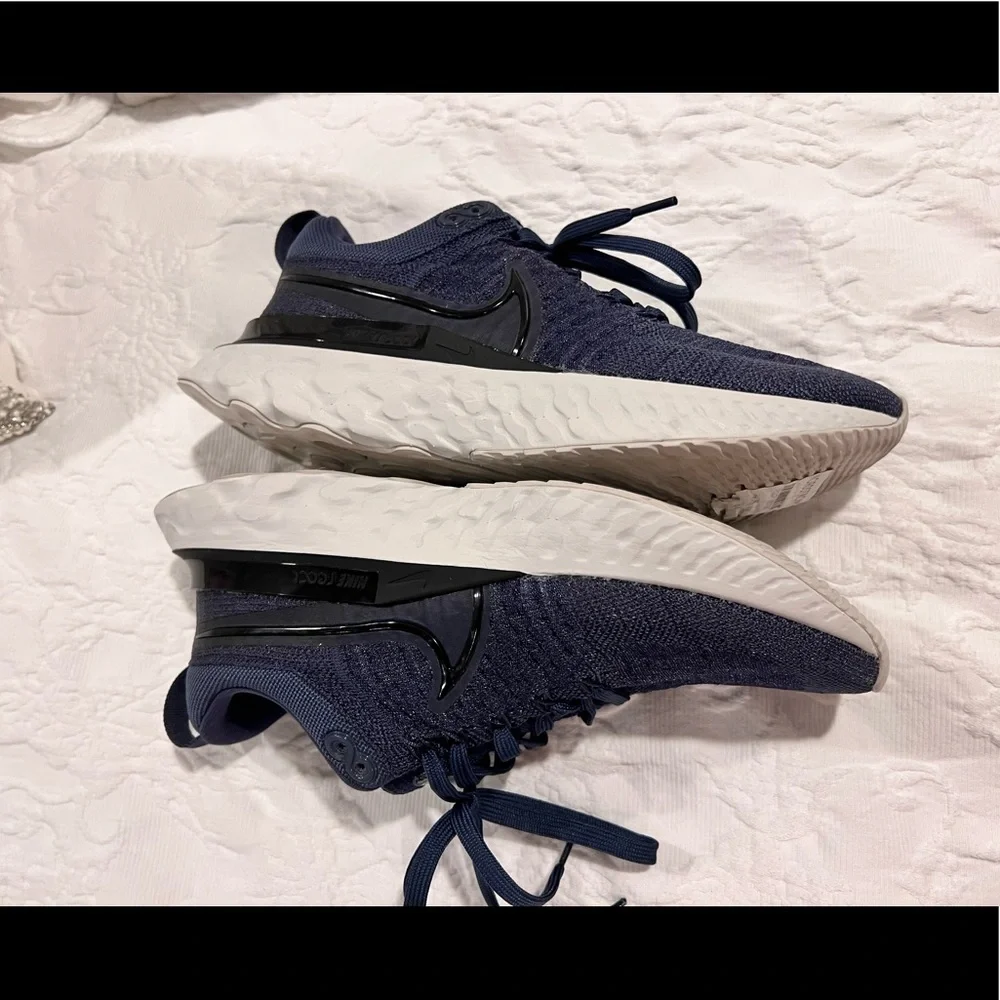 React Infinity Run Flyknit 2 Running Shoes NWT unisex - Picture 6 of 13